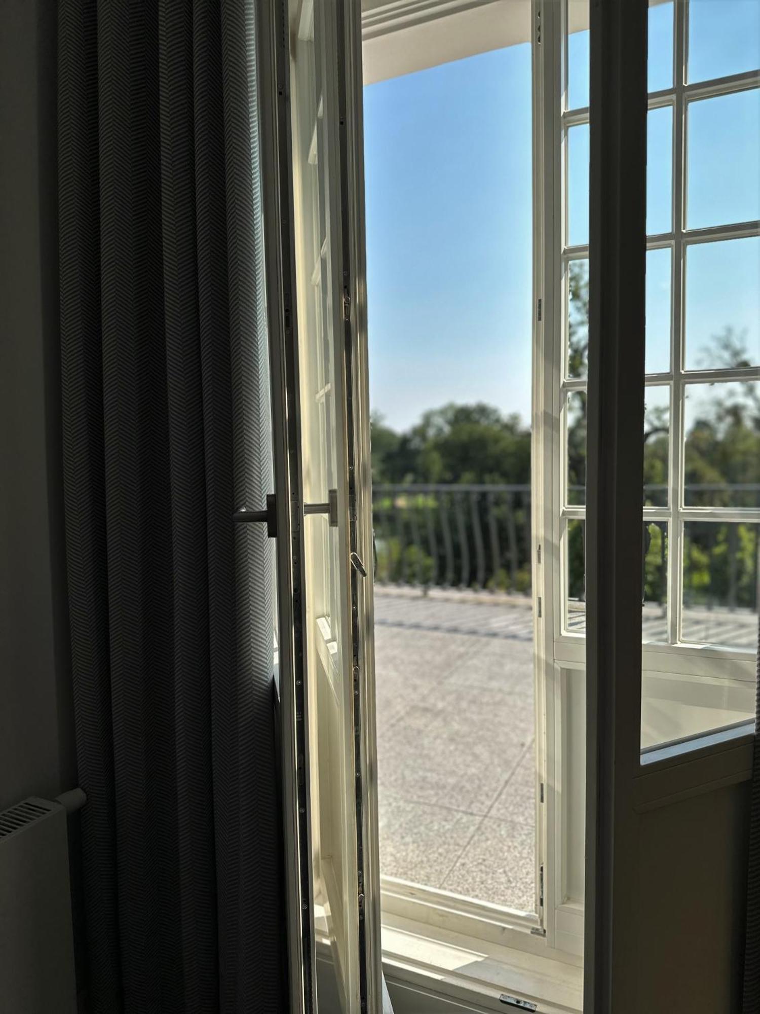 Palac Komierowo Sępólno Krajeńskie Exteriér fotografie