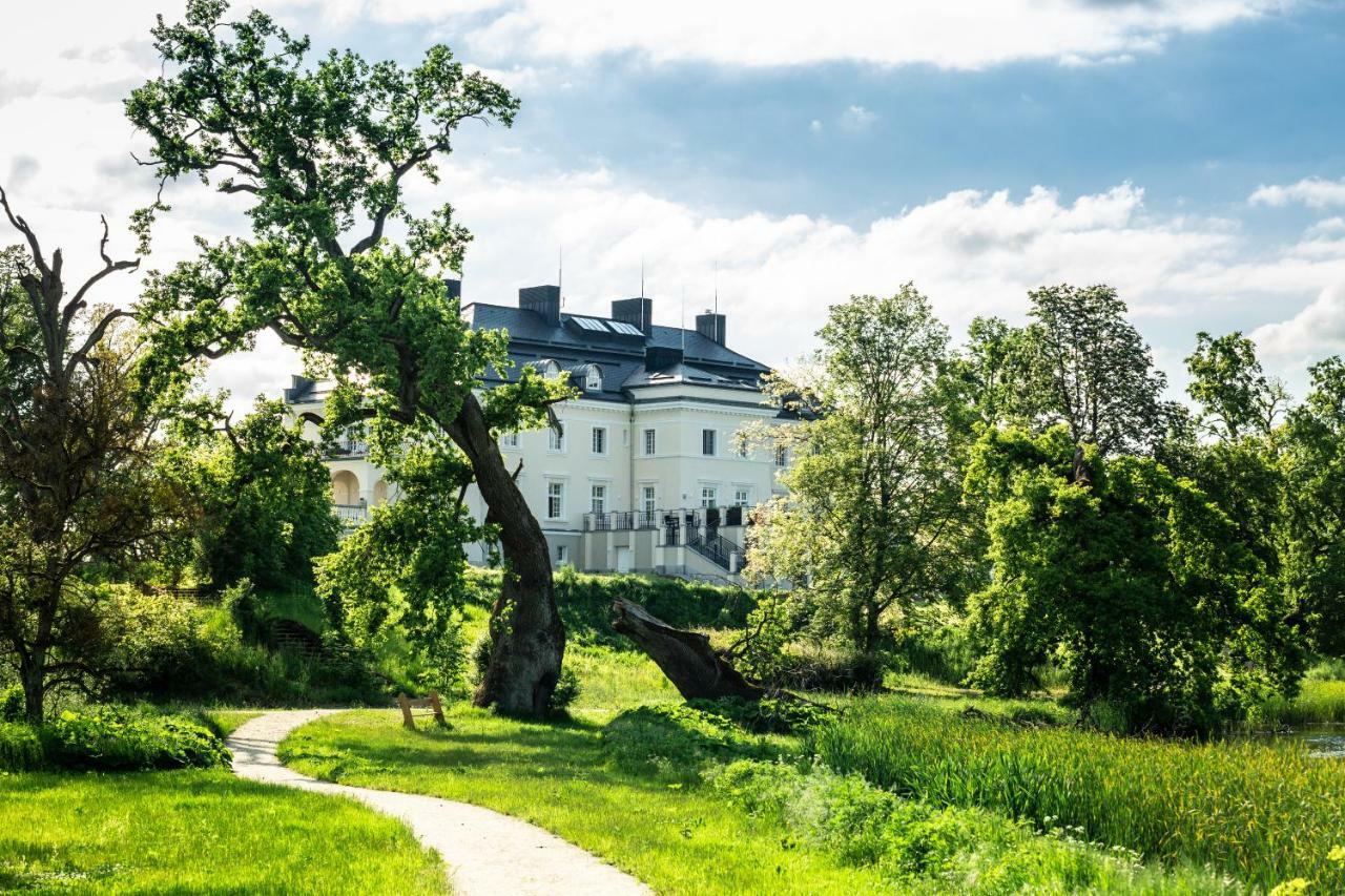 Palac Komierowo Sępólno Krajeńskie Exteriér fotografie